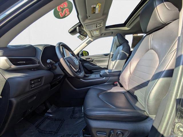 used 2023 Toyota Highlander car, priced at $36,228