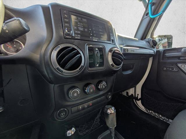 used 2015 Jeep Wrangler Unlimited car, priced at $16,551