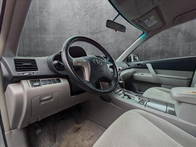 used 2010 Toyota Highlander car, priced at $8,915