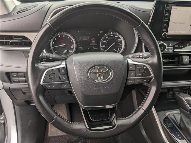 used 2021 Toyota Highlander car, priced at $33,597