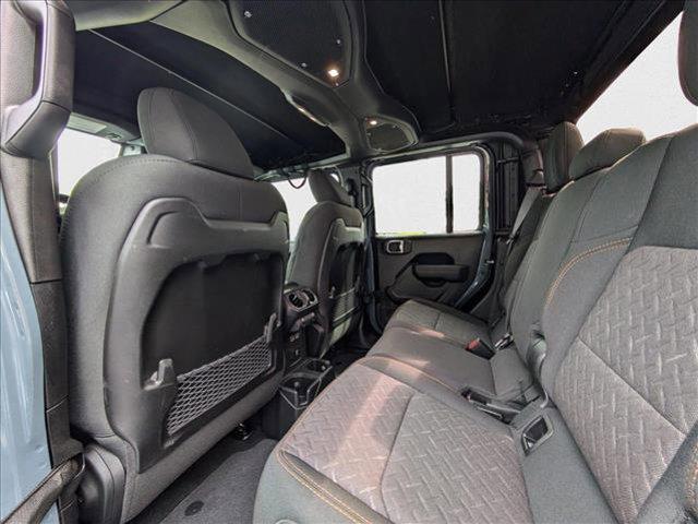 used 2024 Jeep Gladiator car, priced at $43,597