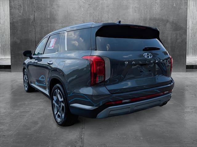 used 2024 Hyundai Palisade car, priced at $36,251
