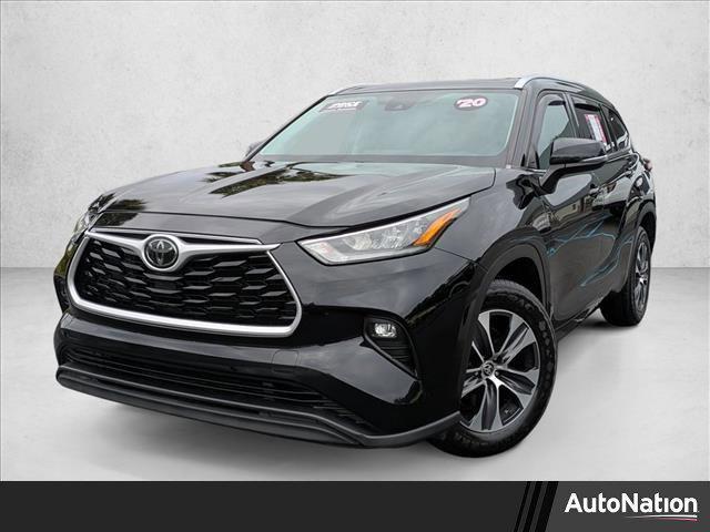 used 2020 Toyota Highlander car, priced at $24,748