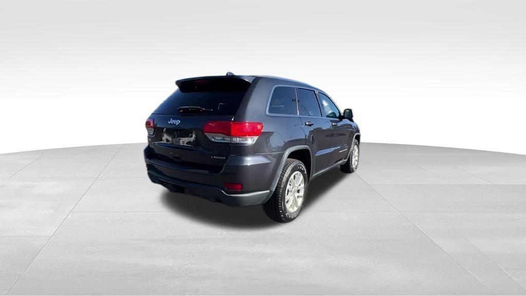 used 2016 Jeep Grand Cherokee car, priced at $13,959