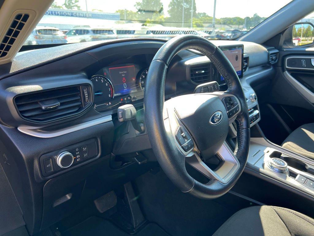 used 2022 Ford Explorer car, priced at $31,309