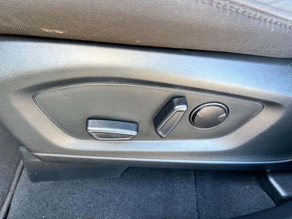 used 2022 Ford Explorer car, priced at $31,309