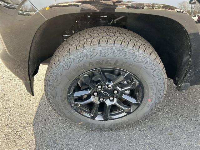 new 2025 Chevrolet Colorado car, priced at $50,120