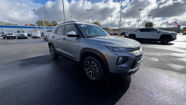 used 2023 Chevrolet TrailBlazer car, priced at $25,998