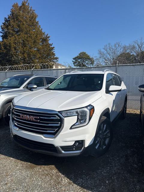 used 2024 GMC Terrain car, priced at $25,900