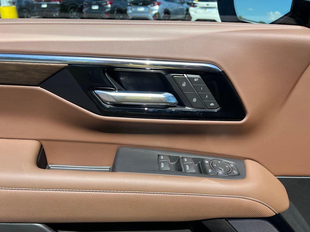 new 2025 Chevrolet Suburban car, priced at $93,279
