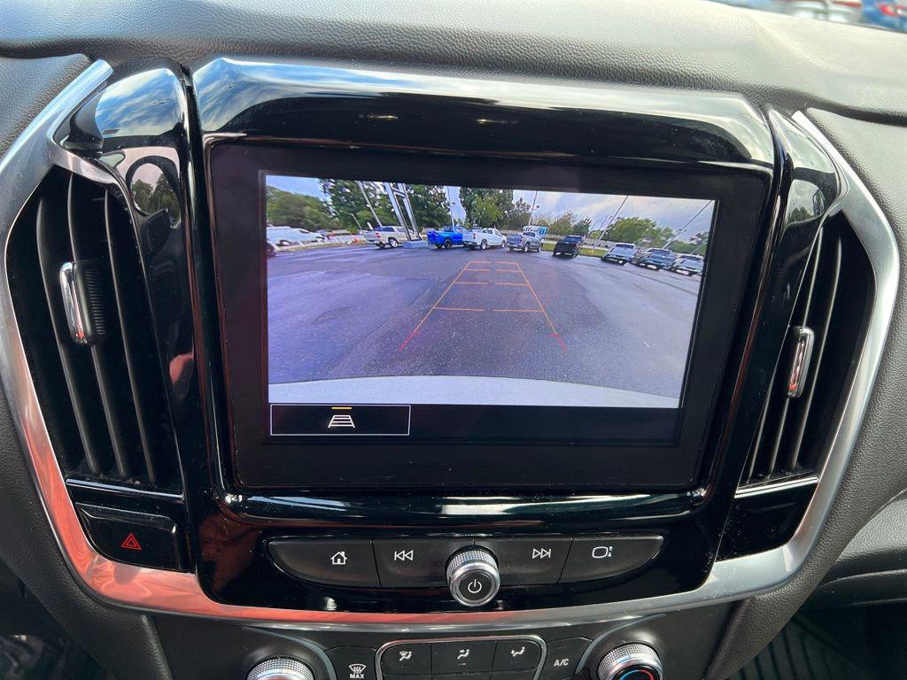 used 2023 Chevrolet Traverse car, priced at $33,593