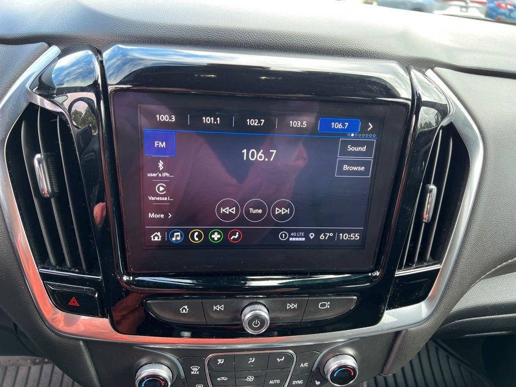 used 2023 Chevrolet Traverse car, priced at $33,593
