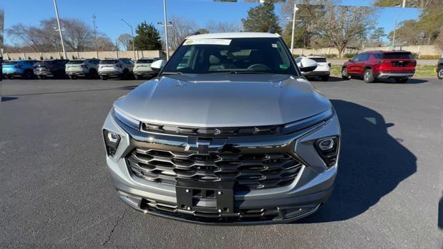 new 2025 Chevrolet TrailBlazer car, priced at $28,390