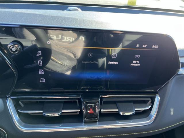 new 2025 Chevrolet TrailBlazer car, priced at $28,390