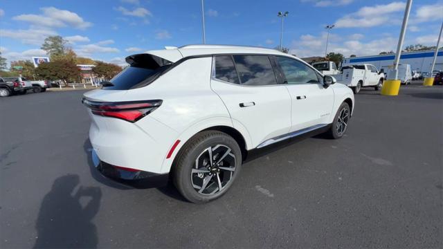 new 2025 Chevrolet Equinox car, priced at $40,590