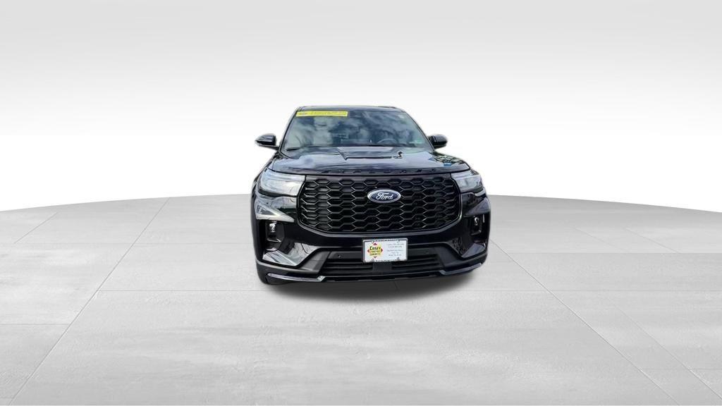 used 2025 Ford Explorer car, priced at $45,000