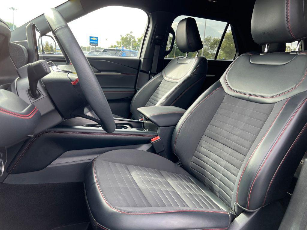 used 2025 Ford Explorer car, priced at $45,000