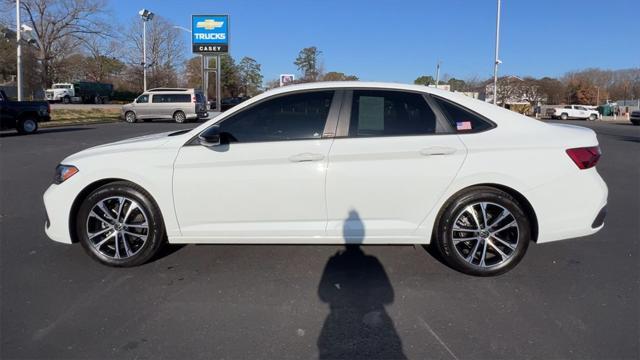 used 2024 Volkswagen Jetta car, priced at $21,554