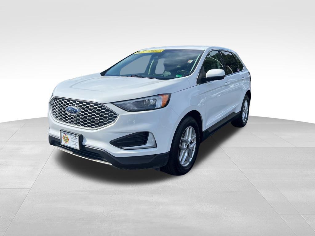 used 2024 Ford Edge car, priced at $22,554