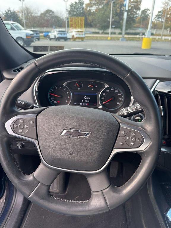 used 2023 Chevrolet Traverse car, priced at $30,900