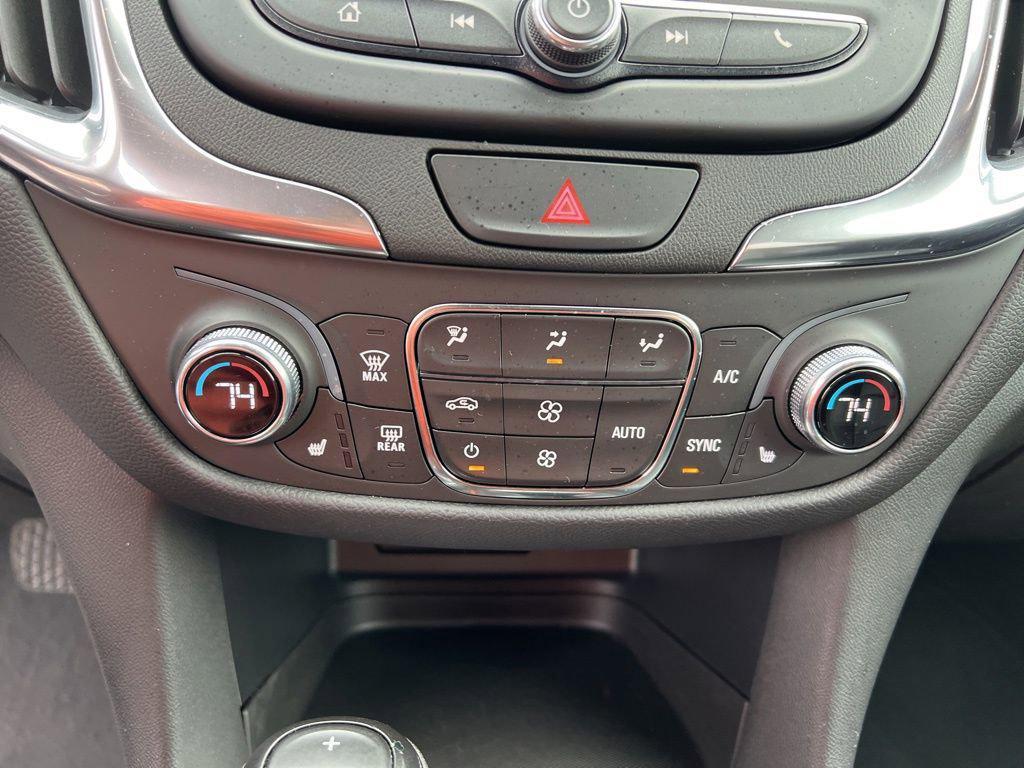 used 2021 Chevrolet Equinox car, priced at $18,900