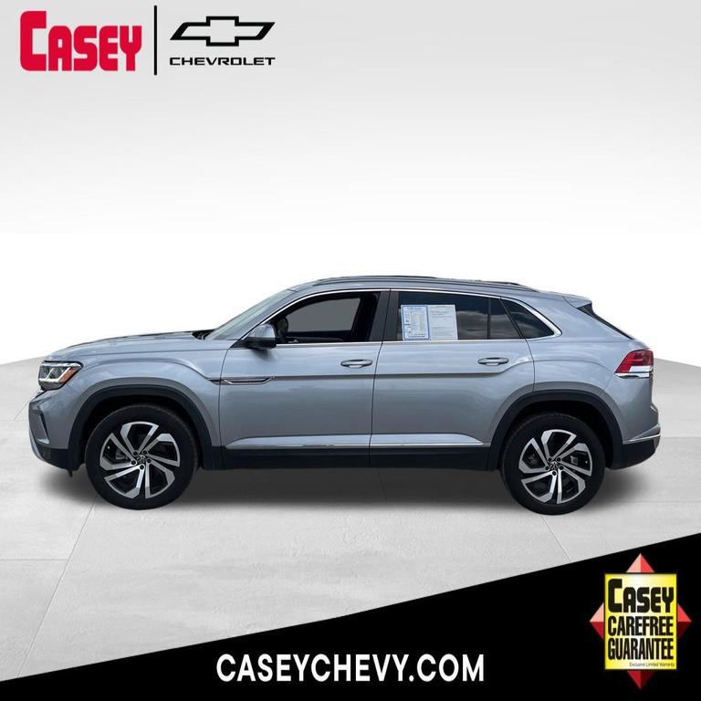 used 2022 Volkswagen Atlas Cross Sport car, priced at $27,162