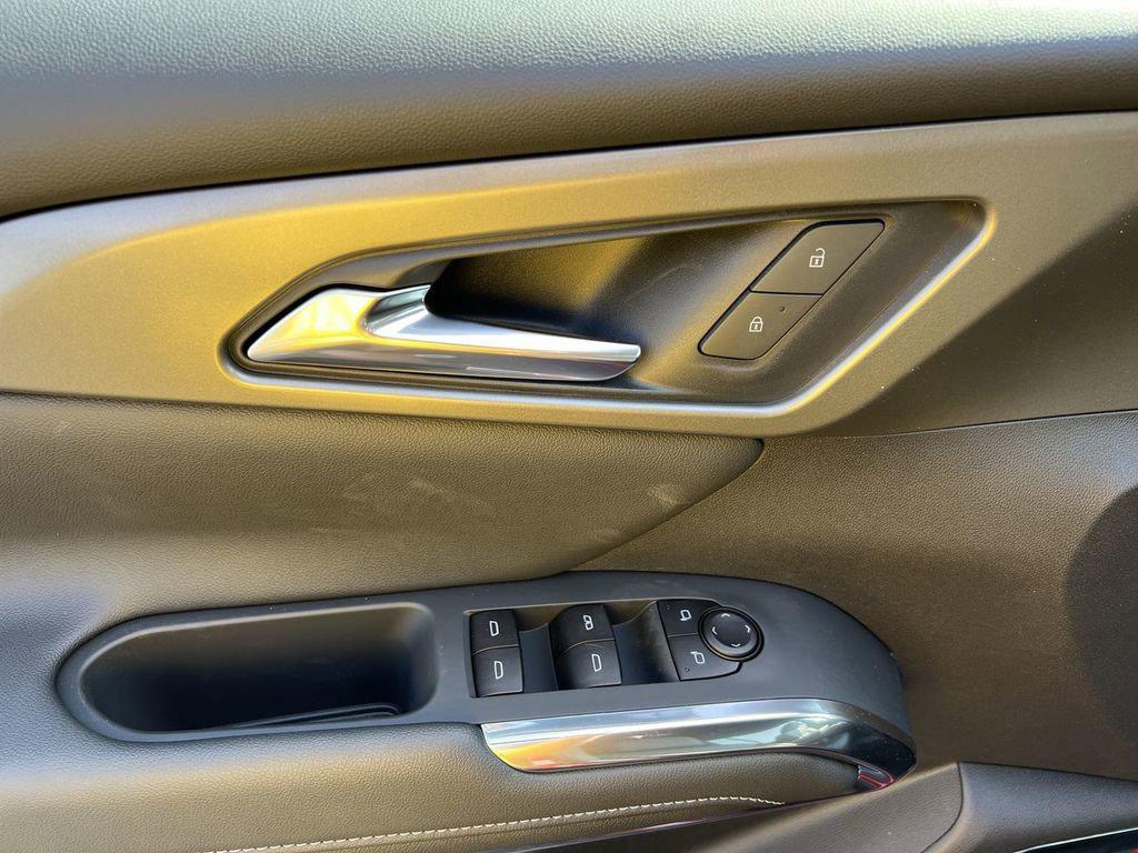 new 2025 Chevrolet Traverse car, priced at $46,125