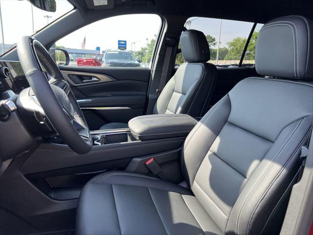 new 2025 Chevrolet Traverse car, priced at $48,125