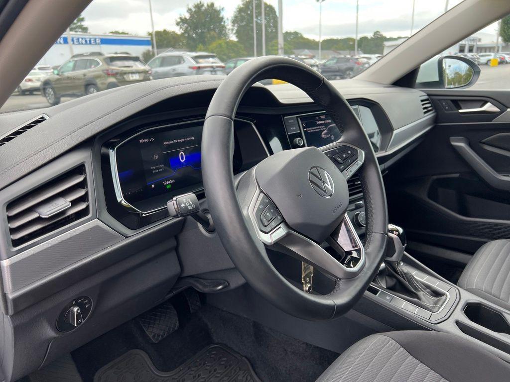 used 2024 Volkswagen Jetta car, priced at $19,900
