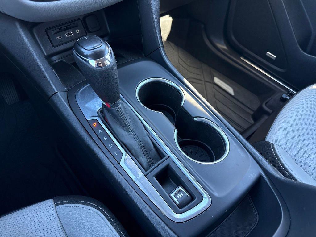 used 2021 Chevrolet Equinox car, priced at $20,900