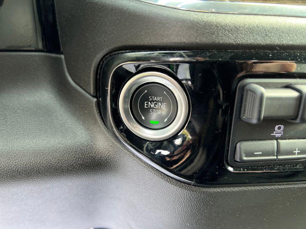 used 2025 Chevrolet Silverado 1500 car, priced at $52,723