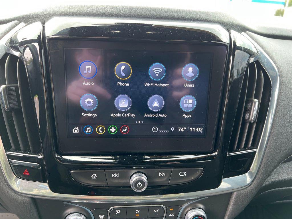 used 2023 Chevrolet Traverse car, priced at $29,382
