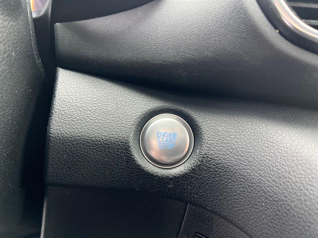 used 2022 Hyundai Santa Fe car, priced at $22,100