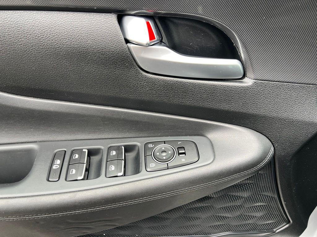 used 2022 Hyundai Santa Fe car, priced at $22,100