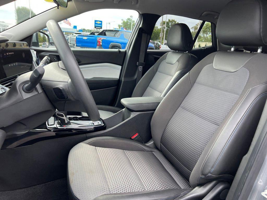 used 2024 Chevrolet Trax car