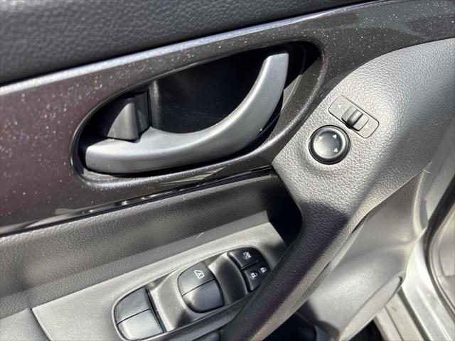 used 2019 Nissan Rogue car, priced at $15,197