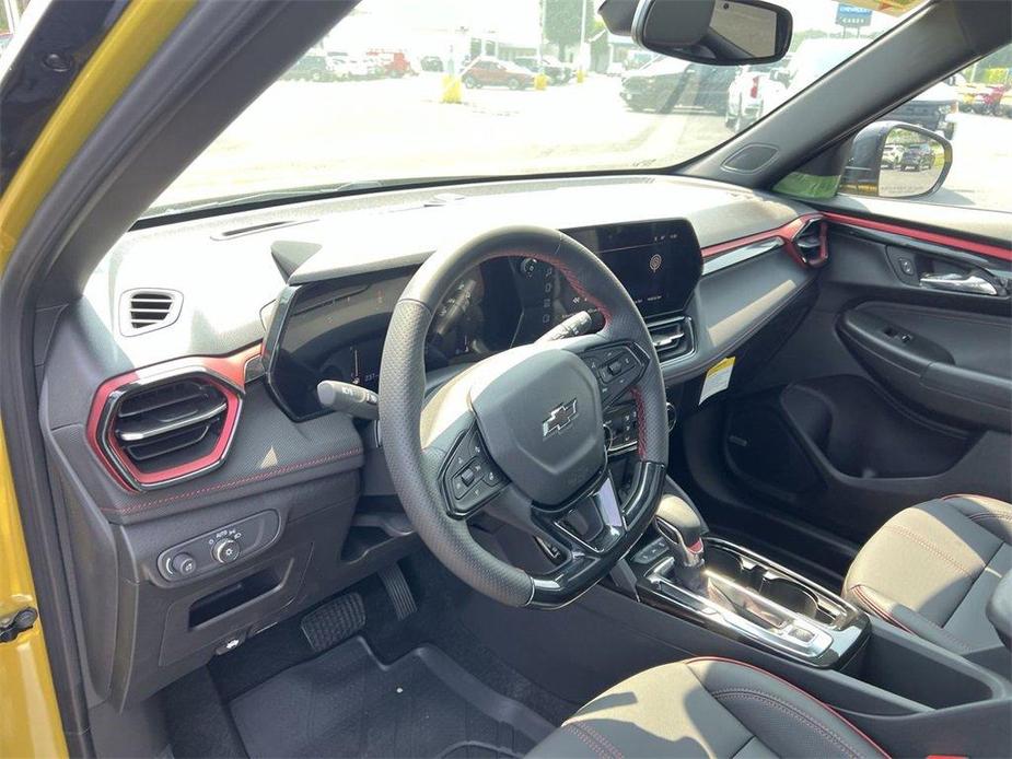 new 2025 Chevrolet TrailBlazer car, priced at $33,470