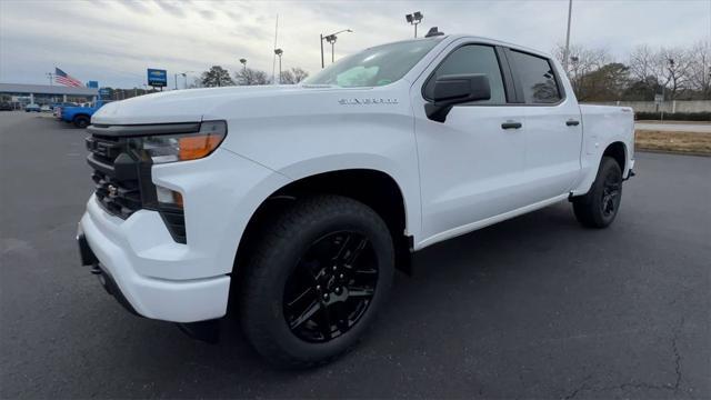 new 2025 Chevrolet Silverado 1500 car, priced at $45,975