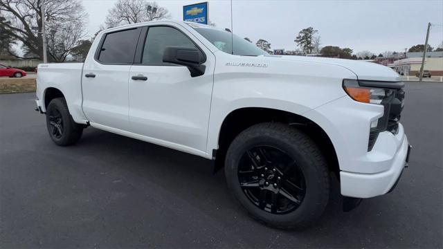 new 2025 Chevrolet Silverado 1500 car, priced at $45,975