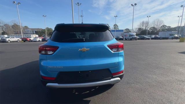 new 2025 Chevrolet TrailBlazer car, priced at $28,120