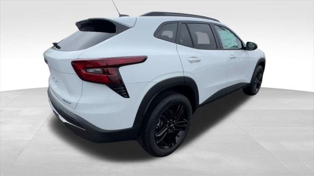 new 2025 Chevrolet Trax car, priced at $25,090