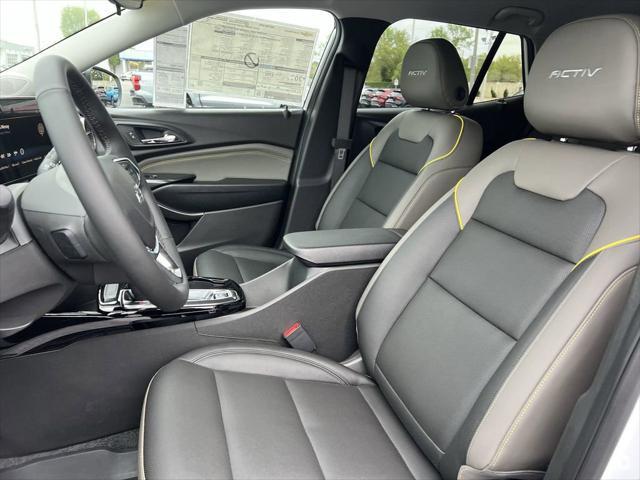 new 2025 Chevrolet Trax car, priced at $25,090