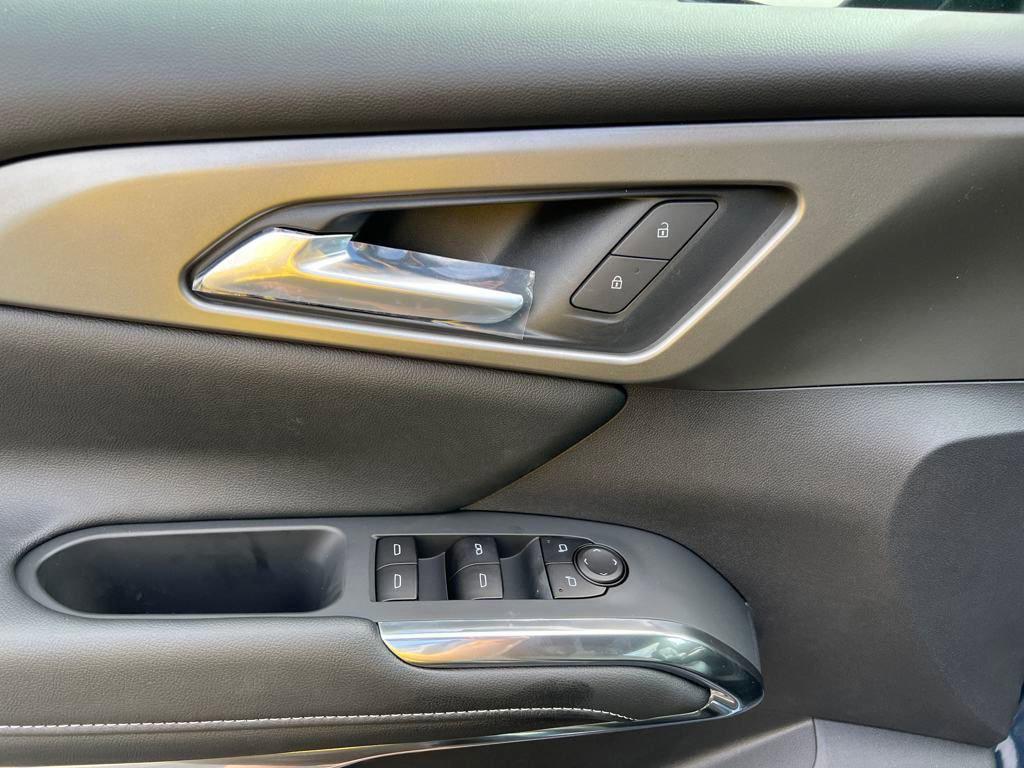 new 2026 Chevrolet Traverse car, priced at $45,219