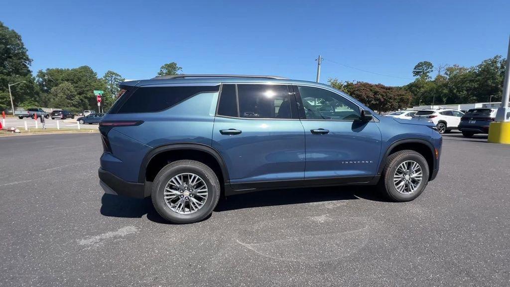 new 2026 Chevrolet Traverse car, priced at $45,219