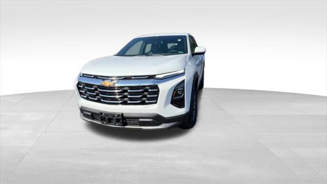 new 2026 Chevrolet Equinox car, priced at $32,544