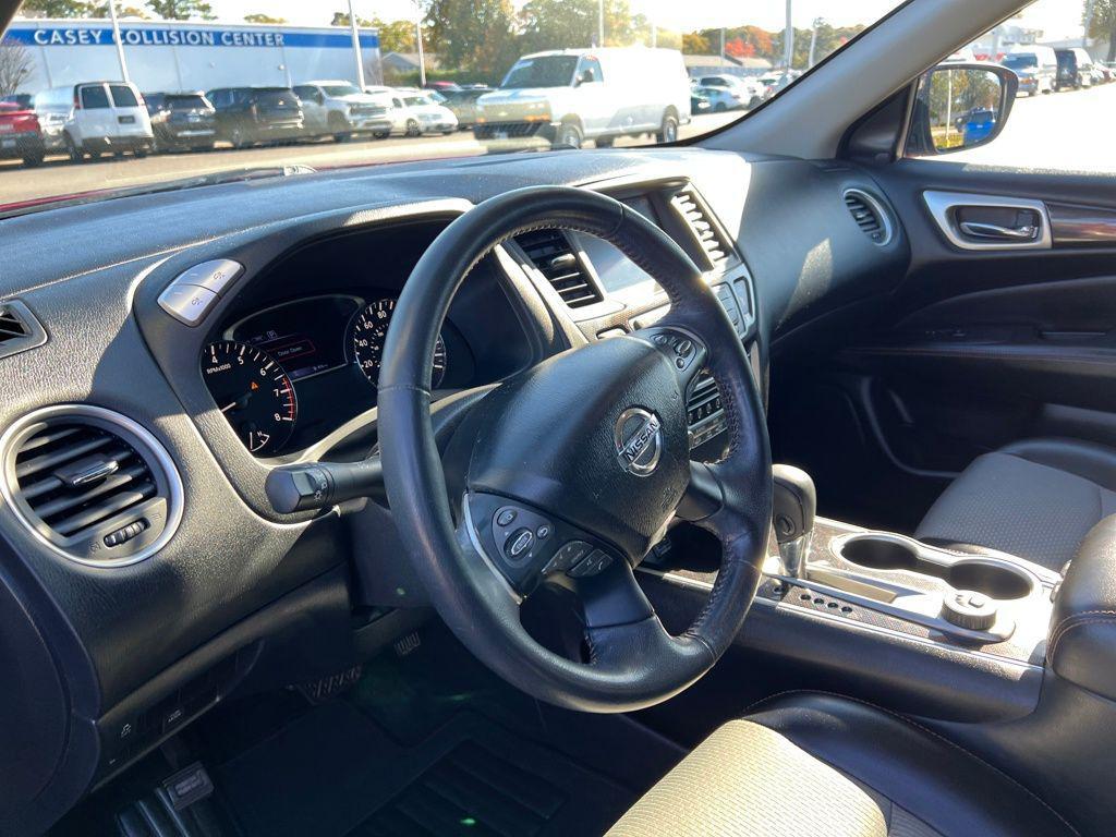 used 2020 Nissan Pathfinder car, priced at $13,500