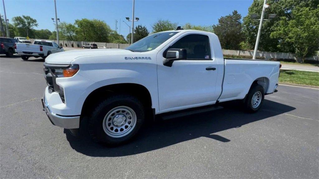 new 2024 Chevrolet Silverado 1500 car, priced at $40,490