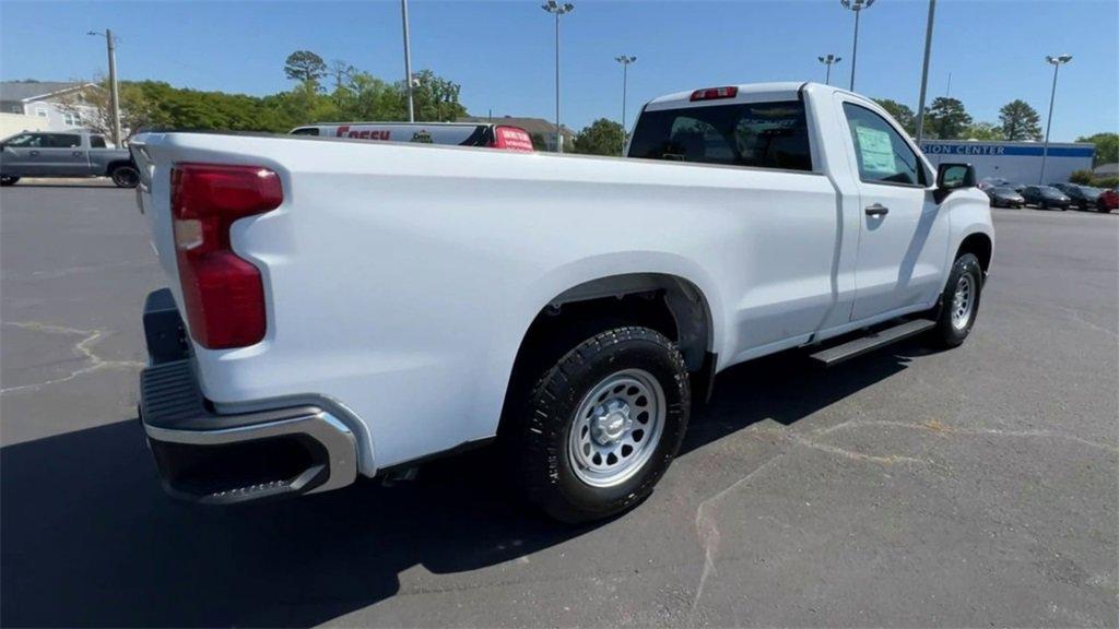 new 2024 Chevrolet Silverado 1500 car, priced at $40,490