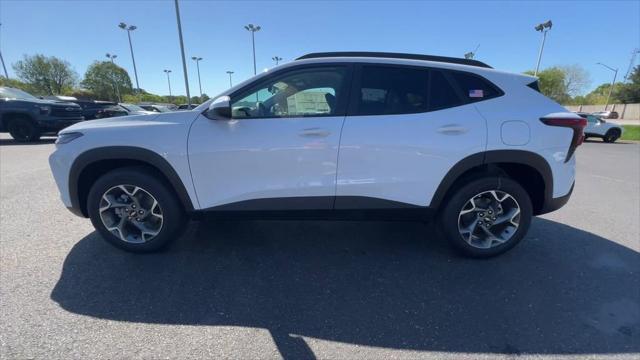 new 2025 Chevrolet Trax car, priced at $23,885