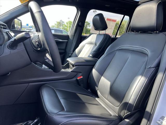 used 2024 Jeep Grand Cherokee L car, priced at $40,036